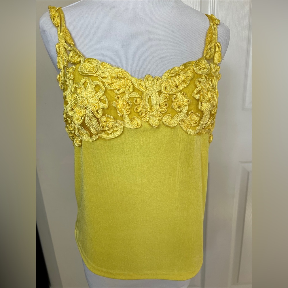 FashQue Stretch Camisole Women's S Bright Yellow w/Lace Tank Top EUC